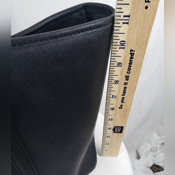 Michael Kors Black Large Tote/Laptop Carrier - Picture 9 of 11